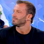 Uomini e Donne, lutto per il cavaliere del trono over Michele: “Poi torna da me…” Uomini e Donne, lutto per il cavaliere del trono over Michele: “Poi torna da me…”
