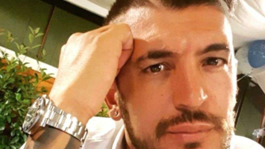 Uomini e Donne, Giovanni Longobardi accusa la redazione “Finchè fai quello che dicono loro va bene, ma se…”