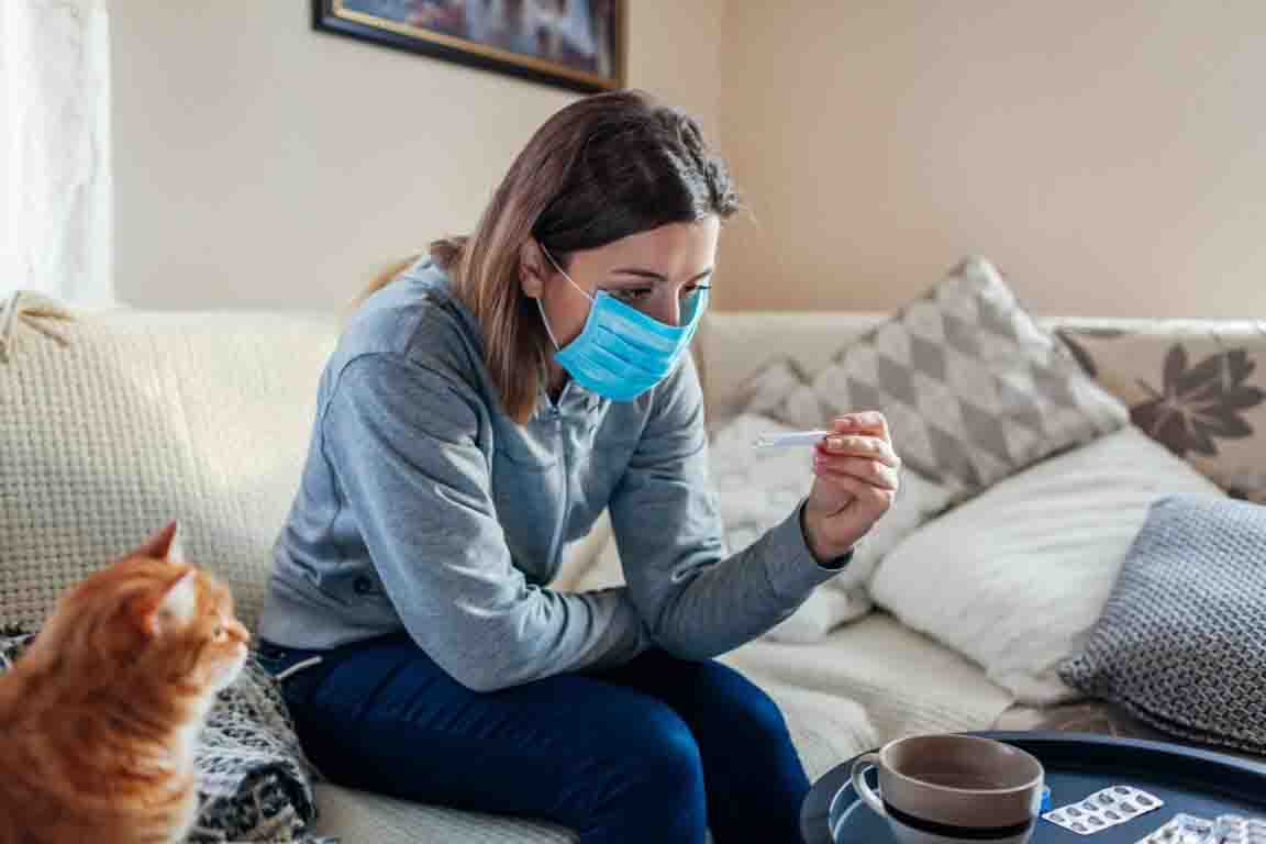 Covid, i pazienti monitorati da casa con il bracciale elettronico