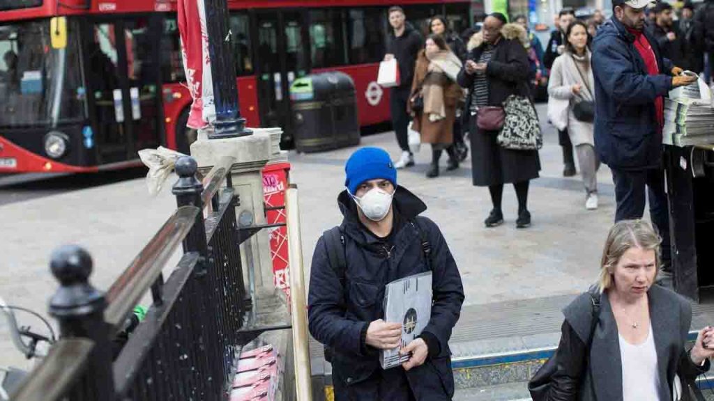 L’epidemia in Gran Bretagna: superati i 50mila decessi