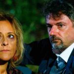 Un posto al sole, anticipazioni 24 novembre 2020: Silvia vs Michele, la lotta avrà un seguito Un posto al sole, anticipazioni 24 novembre 2020: Silvia vs Michele, la lotta avrà un seguito