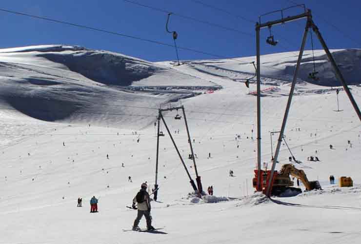 Turisti inglesi scappano dalla quarantena in Svizzera