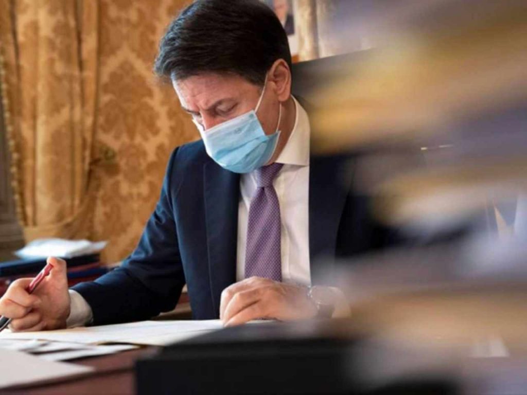Nuovo Dpcm, cosa ci aspetta il 4 dicembre: le ipotesi al vaglio del Governo [VIDEO]