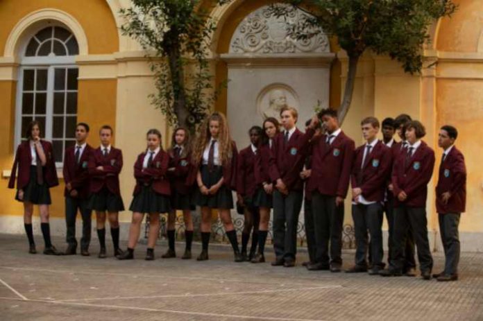 Il Collegio 6 A Che Ora Inizia