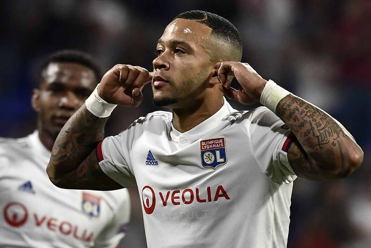 Depay del Lione (Photo credit should read JEFF PACHOUD/AFP via Getty Images)