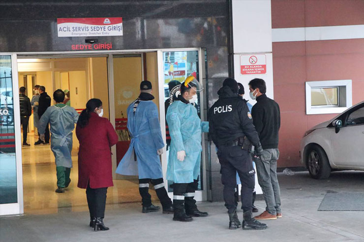incendio ospedale covid turchia otto morti