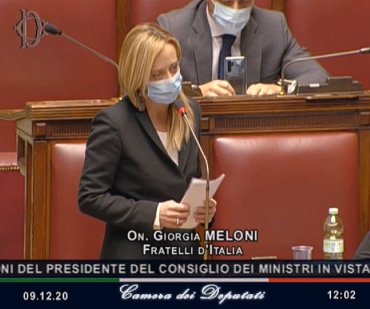 Meloni contro Gualtieri: "Dire sì al Mes significa disprezzare la democrazia" - www.meteoweek.com