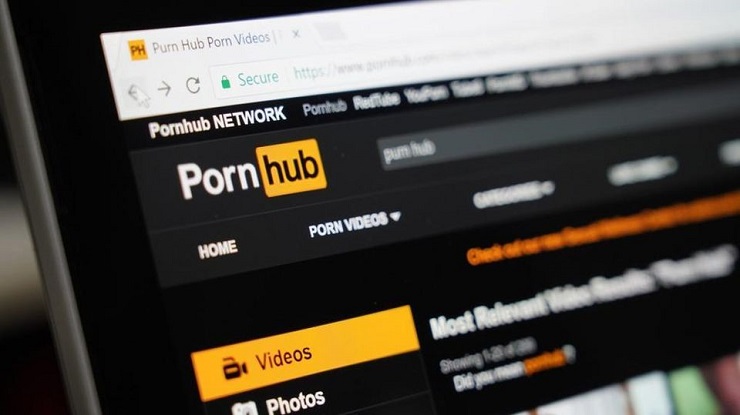 Pornhub inchiesta sconvolgente: guadagna sui video di stupri di minorenni