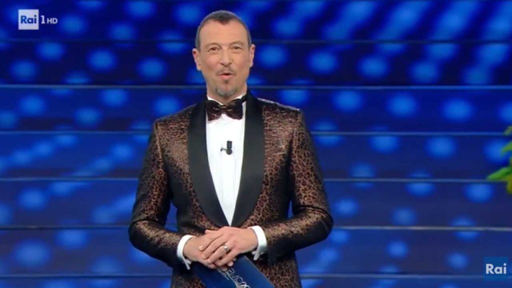 Sanremo 2021, Amadeus fa chiarezza sul pubblico: “Ci sarà, saranno sempre le stesse persone”
