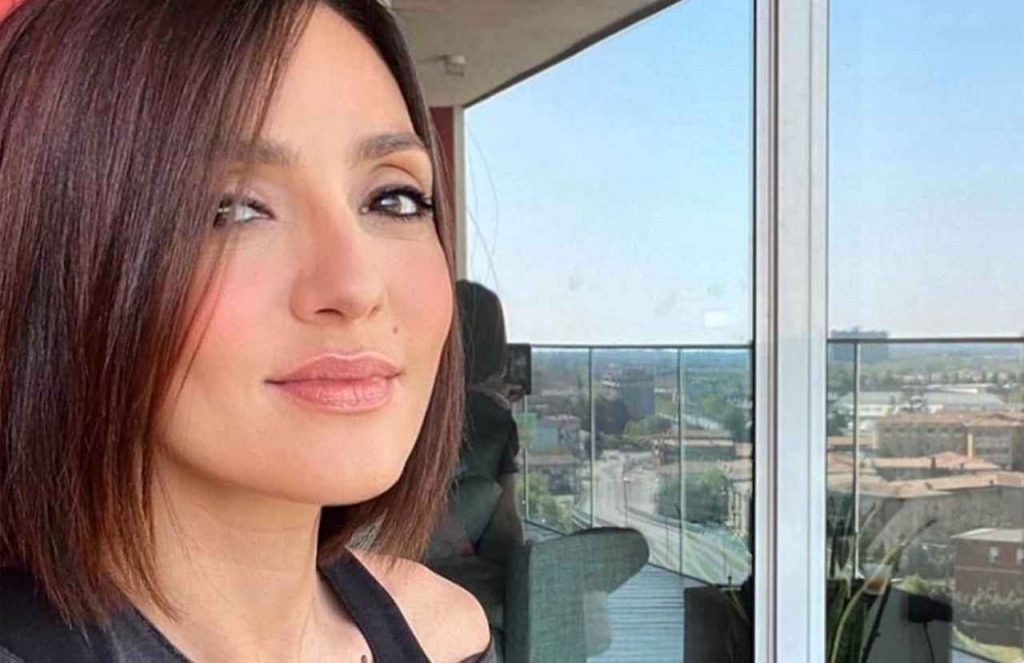 Ambra Angiolini e la lotta alla malattia: “Una persona mi ha salvata”