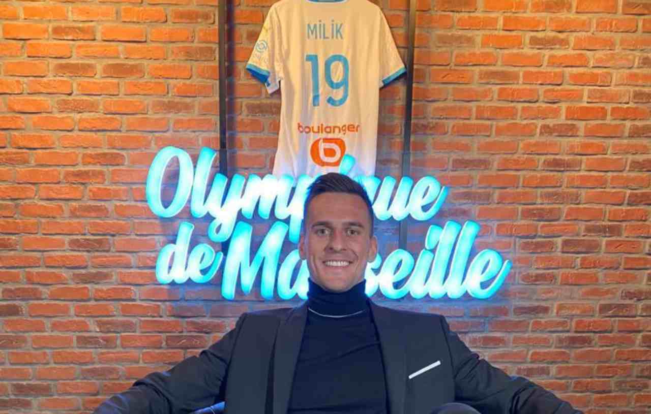 Arkadiusz Milik, attaccante del Marsiglia. Twitter ufficiale Milik