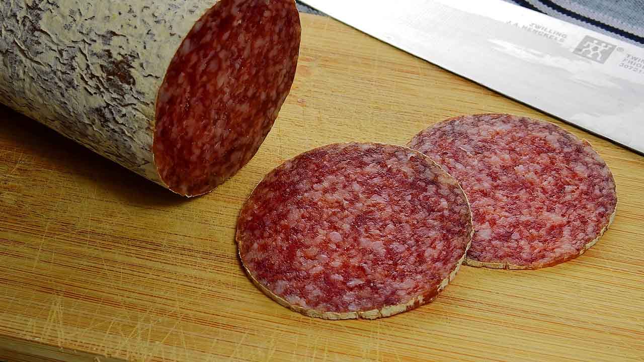 Richiamo Alimentare, salame