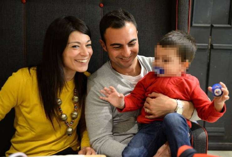 Roberta con suo marito Emanuele e il loro figlio Ettore - meteoweek