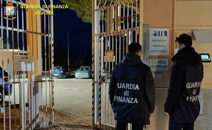 Maltrattamenti sugli anziani nella Rsa di Varazze: arrestati altri tre operatori
