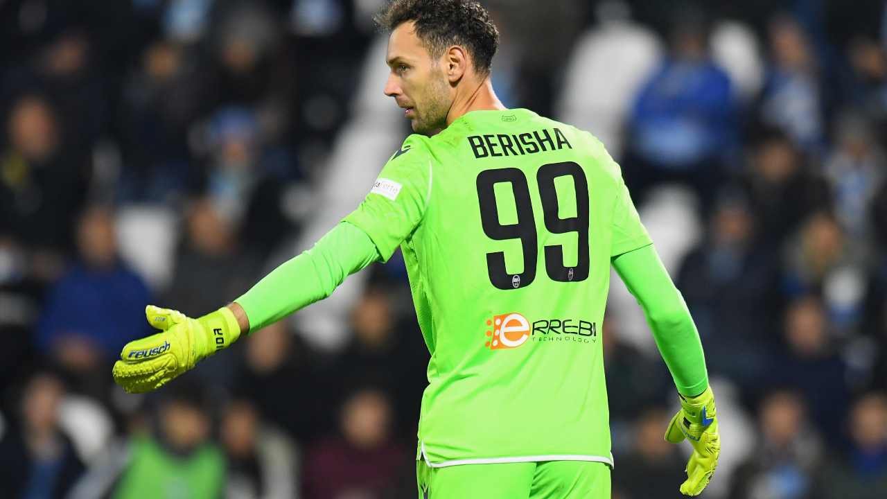 SPAL, il portiere Erit Berisha durante la partita di Serie A con il Genoa del 25 novembre 2019 (foto di Alessandro Sabattini/Getty Images)