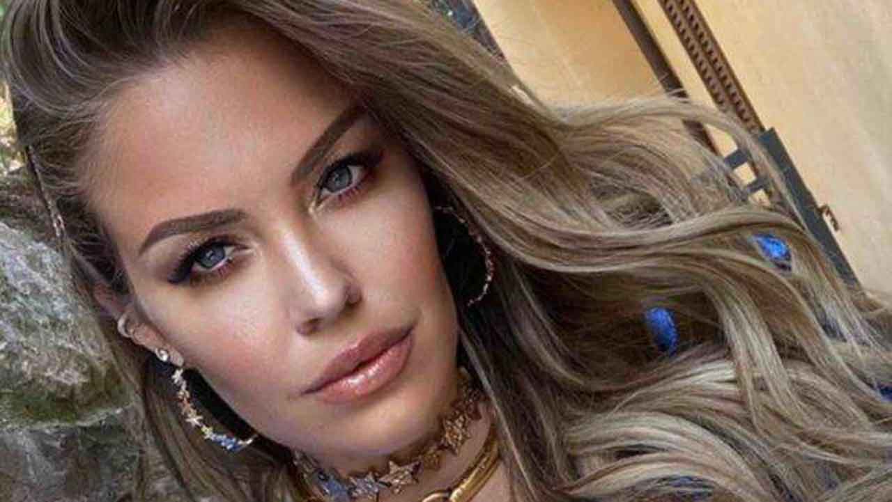 Costanza Caracciolo
