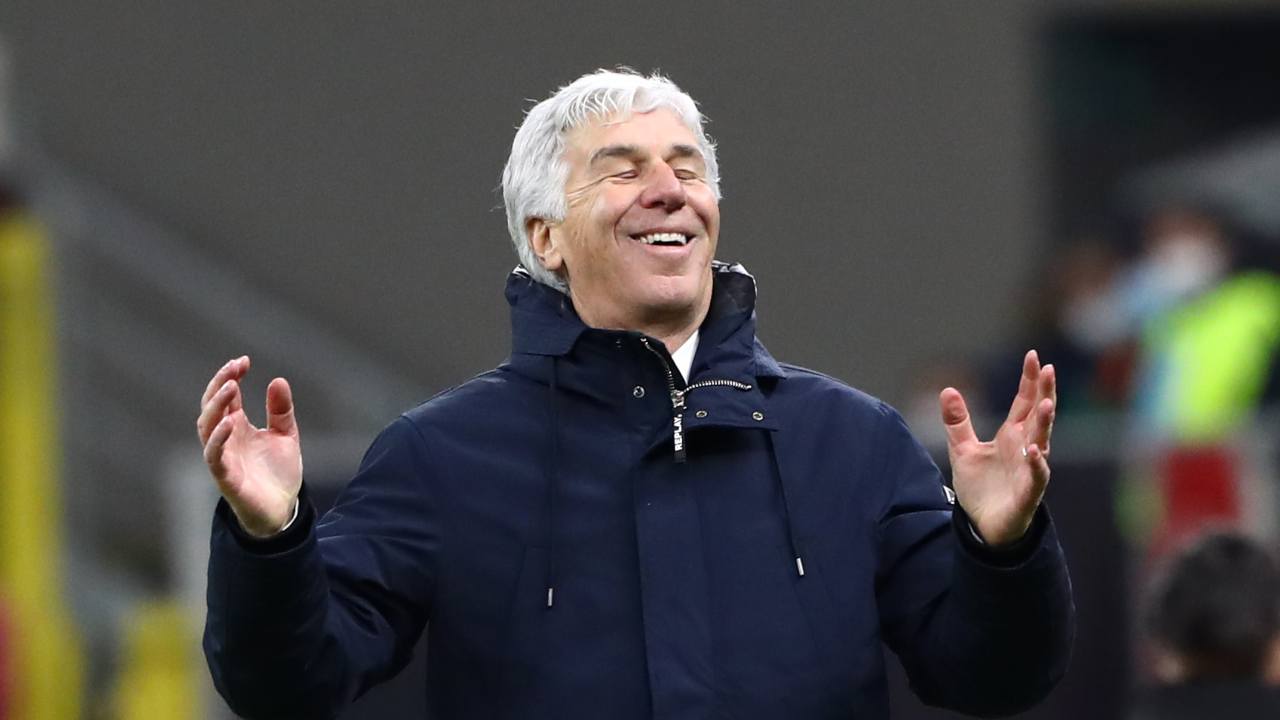 Atalanta, l'allenatore Gian Piero Gasperini a bordocampo durante la partita con il Milan, 23 gennaio 2021 (foto di Marco Luzzani/Getty Images)