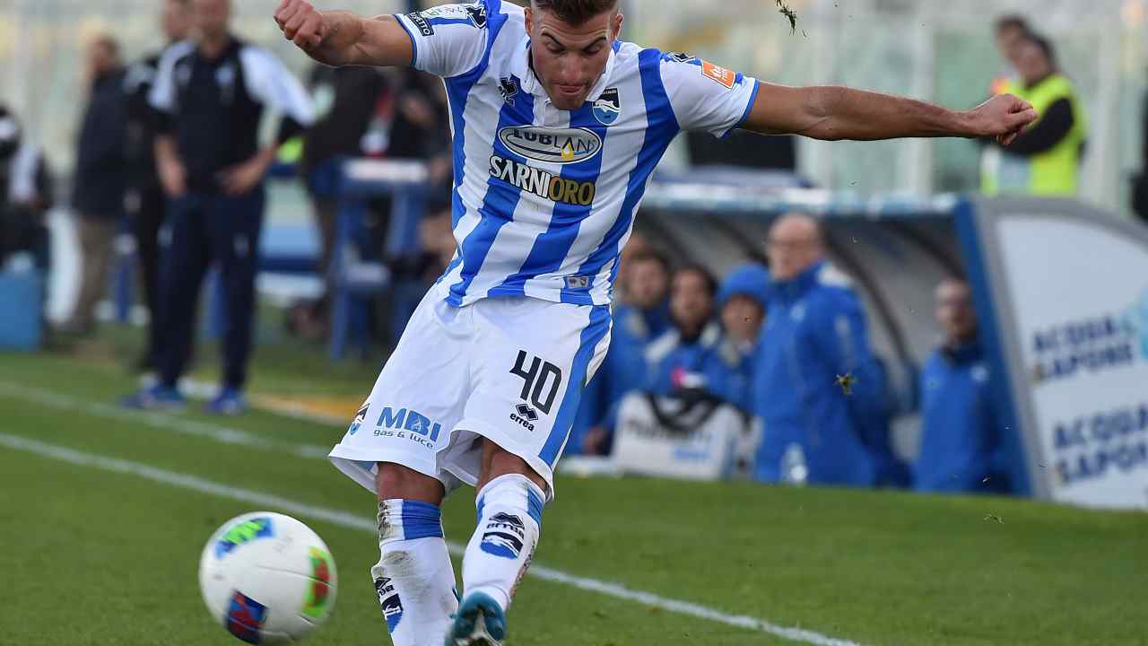 Pescara, Edoardo Masciangelo in azione contro il Venezia, 7 dicembre 2019 (foto di Giuseppe Bellini/Getty Images)