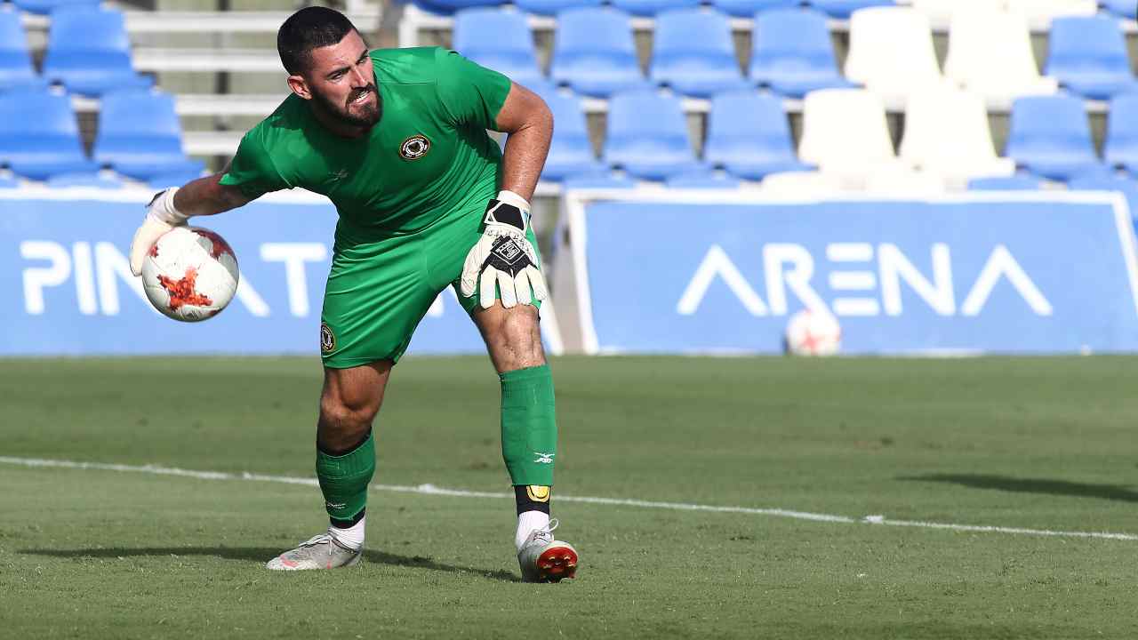 Newport County, il portiere Tom King durante un'amichevole pre-campionato con l'Al-Ahly (foto di Pete Norton/Getty Images)