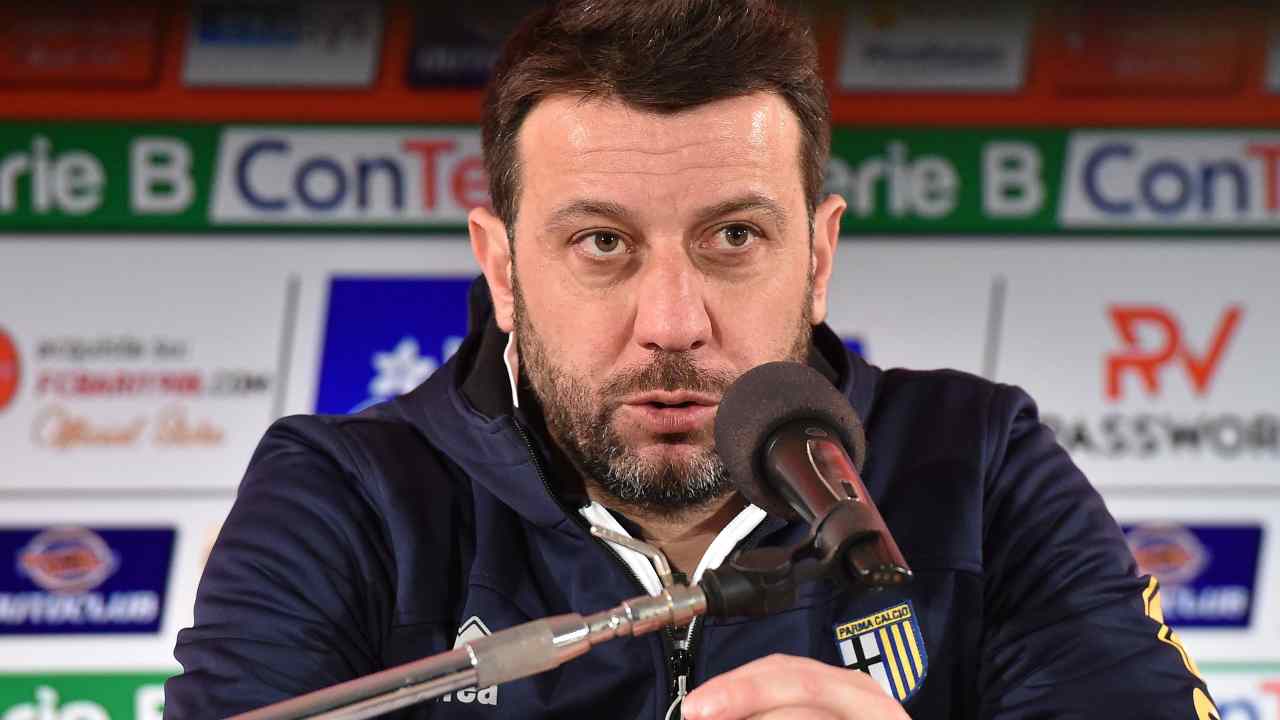 Parma, l'allenatore Roberto D'Aversa presenta in conferenza la partita di Serie B con il Bari, 21 dicembre 2017 (foto di Giuseppe Bellini/Getty Images)