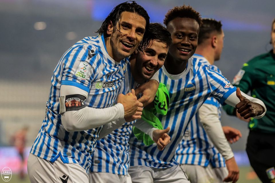 La SPAL festeggia la vittoria 2-0 sulla Reggiana in Serie B, 18 gennaio 2021 (foto © SPAL)