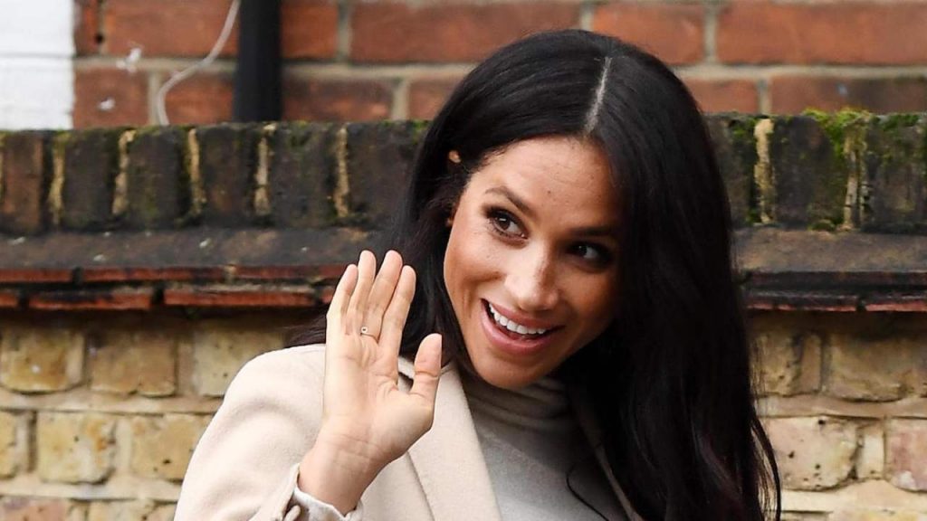 Fotostoria dei beauty look di Meghan Markle, dai tempi di Suits fino al principe Harry