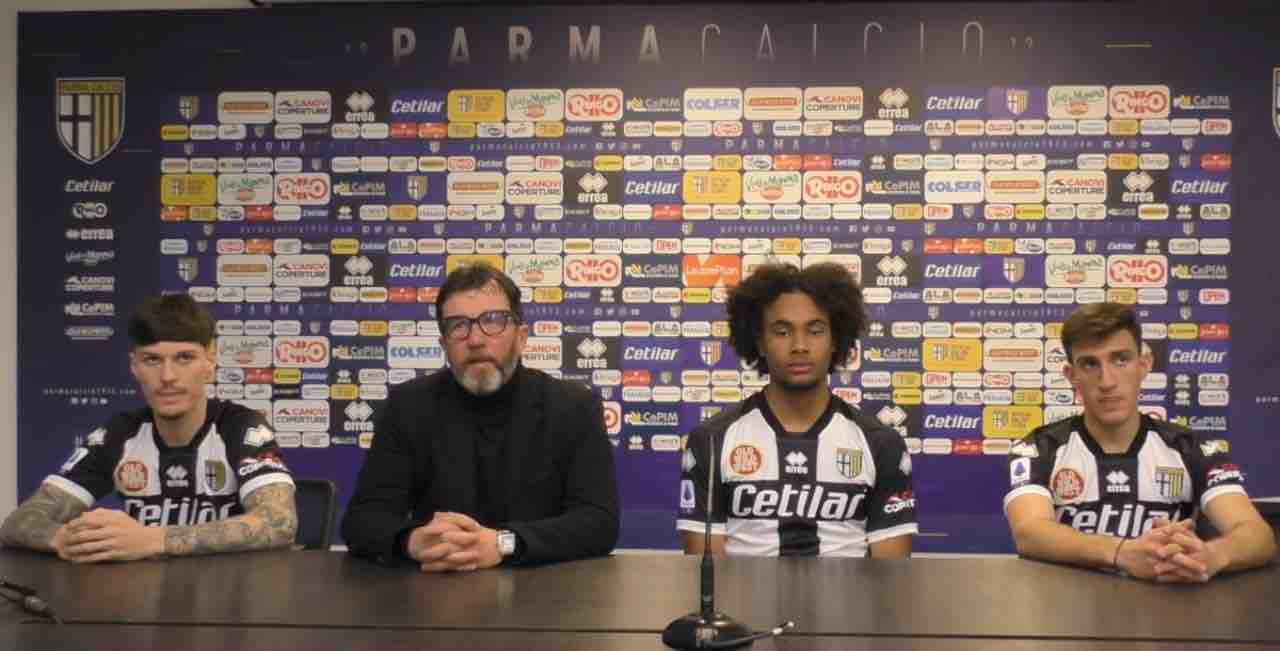 Parma. la presentazione di Zirkzee, Zagaridis e Dennis Man