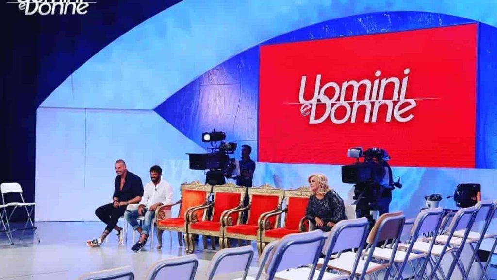 Anticipazioni Uomini e Donne 23 febbraio: arriva la tronista curvy