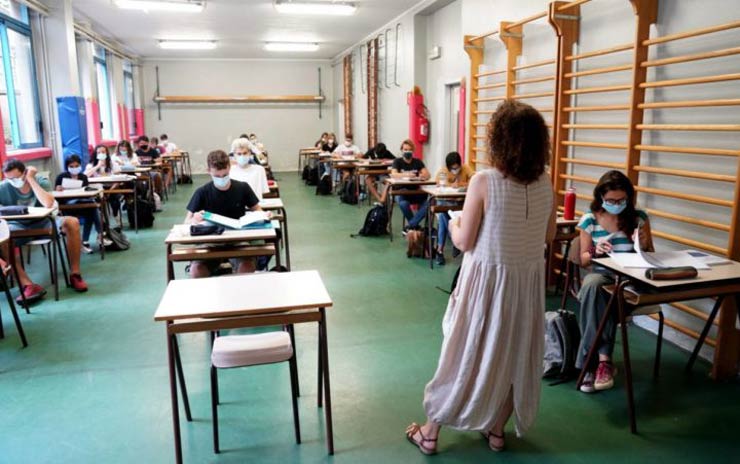 Covid in classe a Roma: un contagio su 5 "nascosto" dai genitori