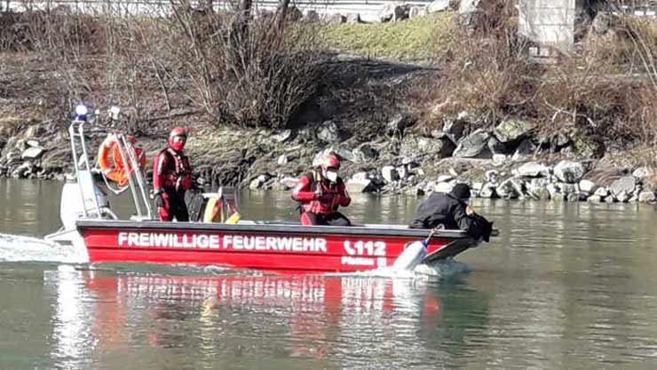 Coppia uccisa a Bolzano, l'autopsia: Laura Perselli morta strangolata