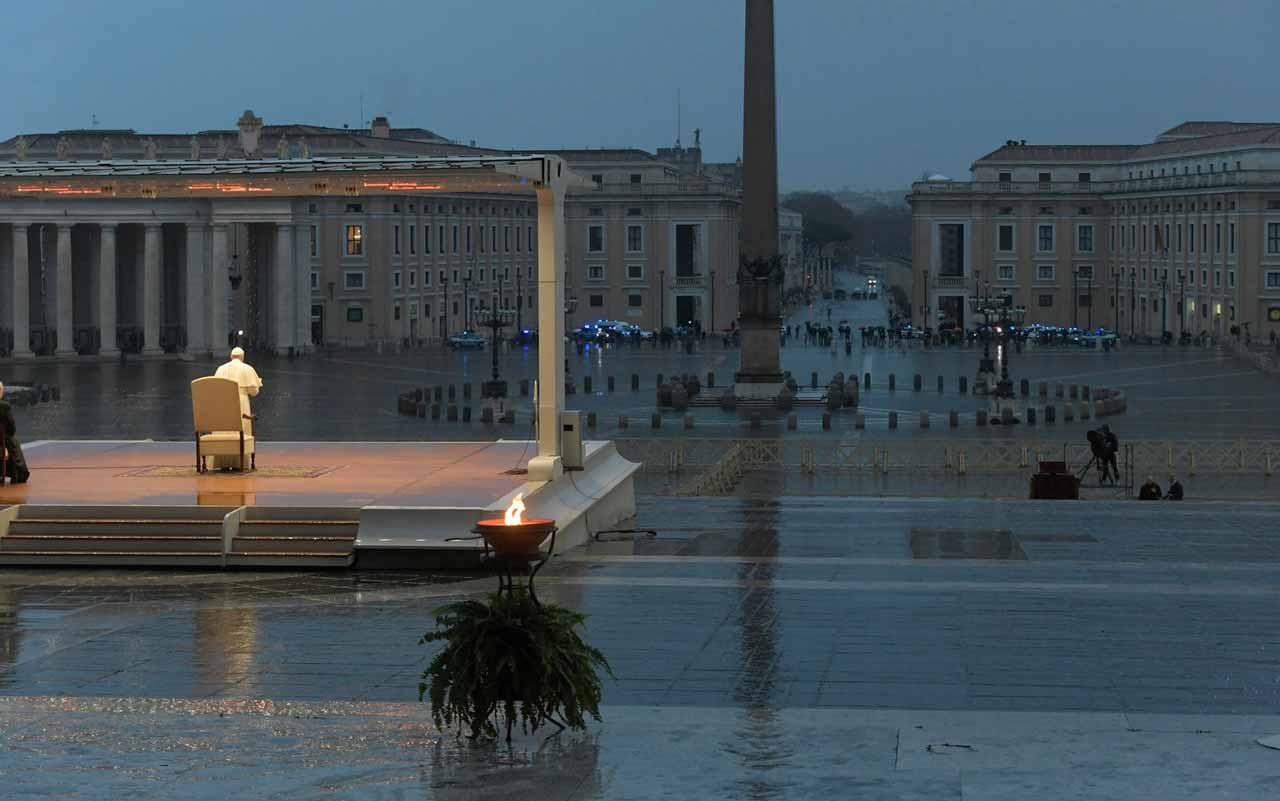 Papa Francesco Guerre dittature e aborti sono i crocifissi di oggi