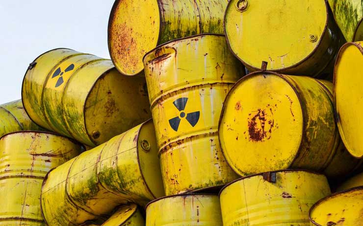 Rifiuti radioattivi, chiesta la messa in sicurezza dei siti contaminati a Brescia