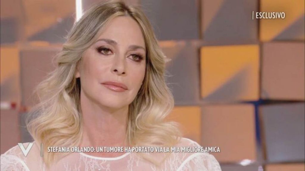 Stefania Orlando scoppia a piangere in tv: “È stato un dolore enorme”. Toffanin commossa
