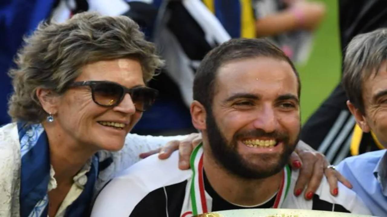 Gonzalo Higuain e la mamma Nancy Zacarias