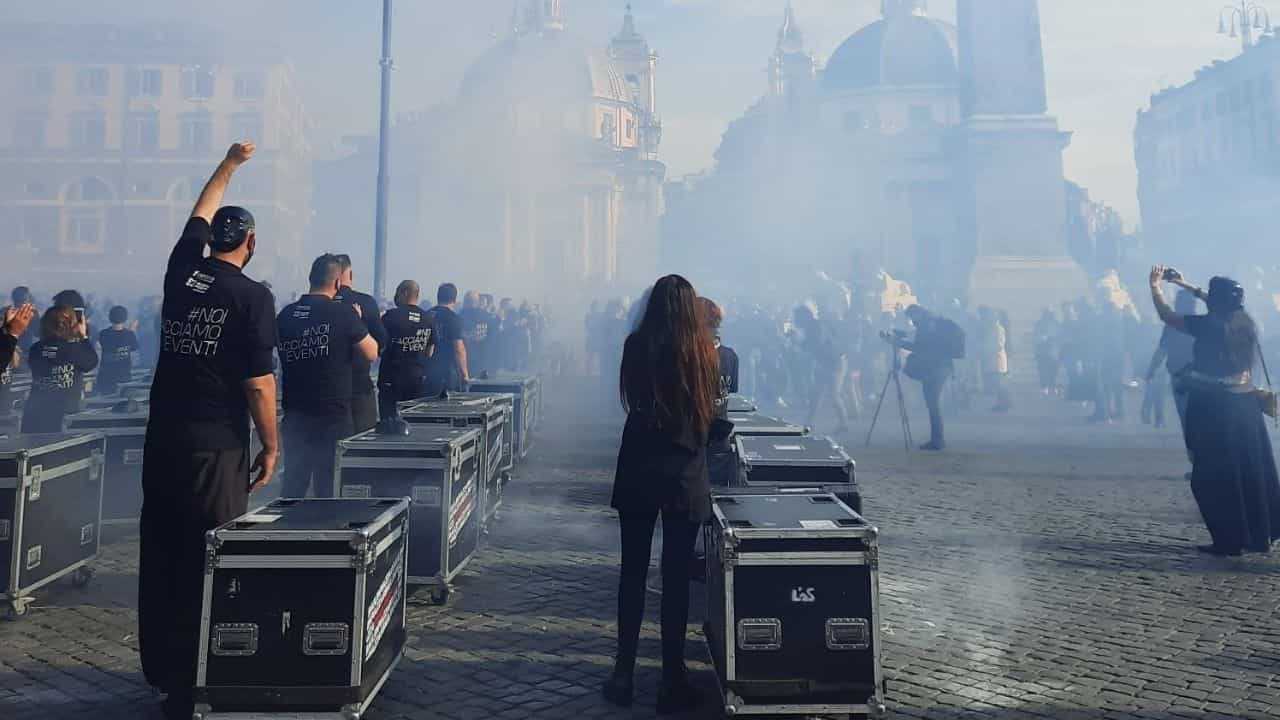 bauli in piazza del popolo - meteoweek