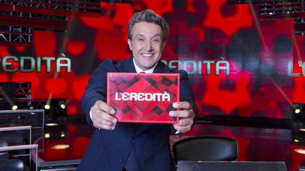 L’Eredità, “non mi piacciono queste cose”, Flavio Insinna legge la domanda e sbotta
