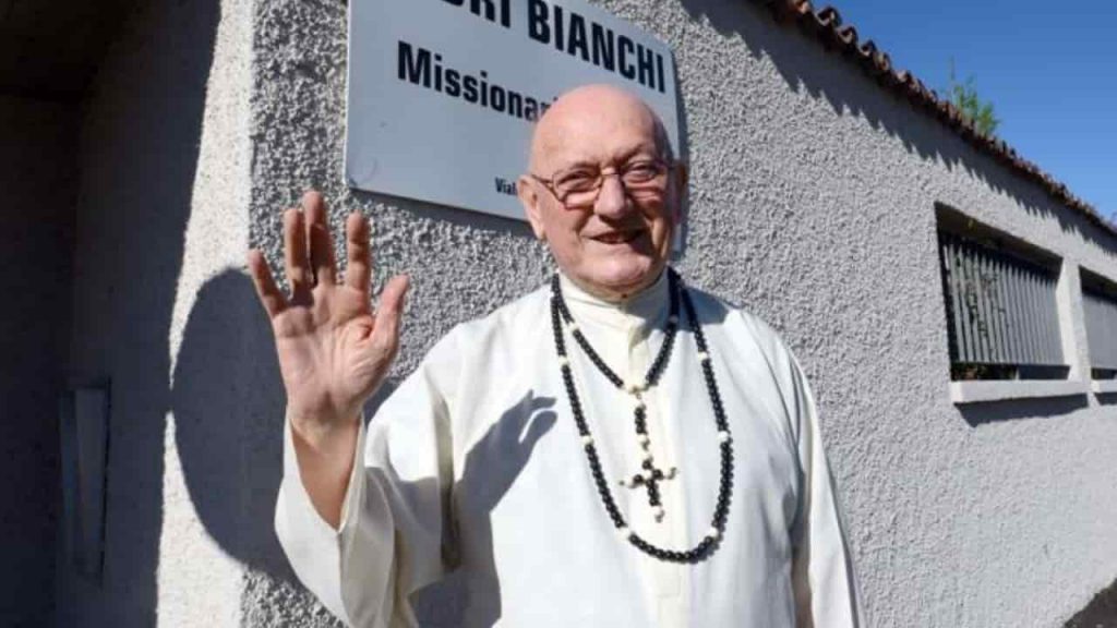 “Scomunica per i clienti delle prostitute”, la lettera del missionario Giuseppe Locati al Papa