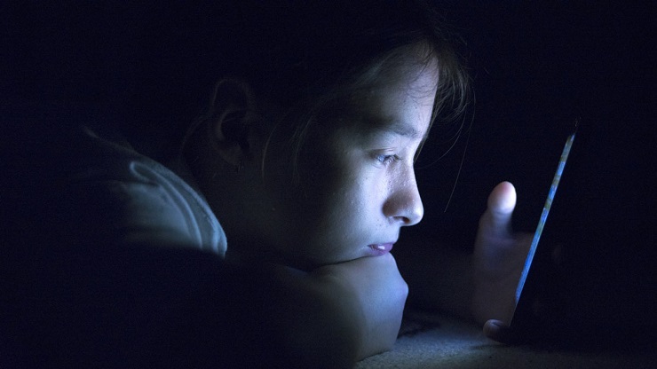 “Blue Whale Challenge”, costringeva minorenne a infliggersi tagli: condannata a 1 anno e mezzo