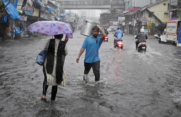 India, ciclone Tauktae si abbatte sulla costa ovest: almeno 20 le vittime