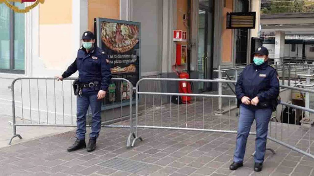 Spari in stazione, panico tra gli studenti: identificato e denunciato un 15enne