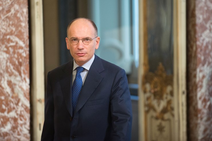 enrico letta blocco licenziamenti