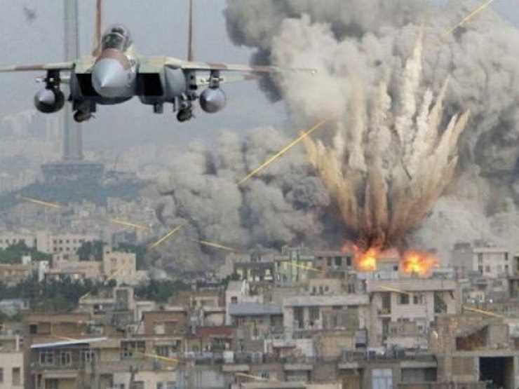 Siria: raid israeliano su Damasco, ci sono vittime