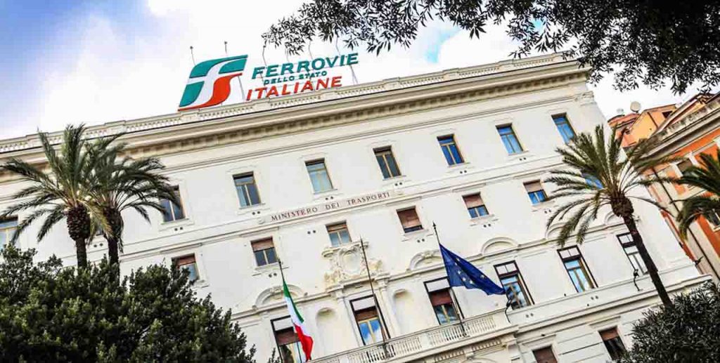 Giallo nella sede delle Ferrovie dello Stato ignoti fanno incursione e rovistano negli uffici Giallo nella sede delle Ferrovie dello Stato ignoti fanno incursione e rovistano negli uffici