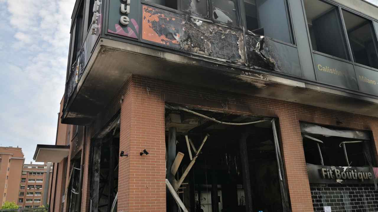 Le immagini dell'incendio appiccato dal dentista insieme alla sua amante - 2