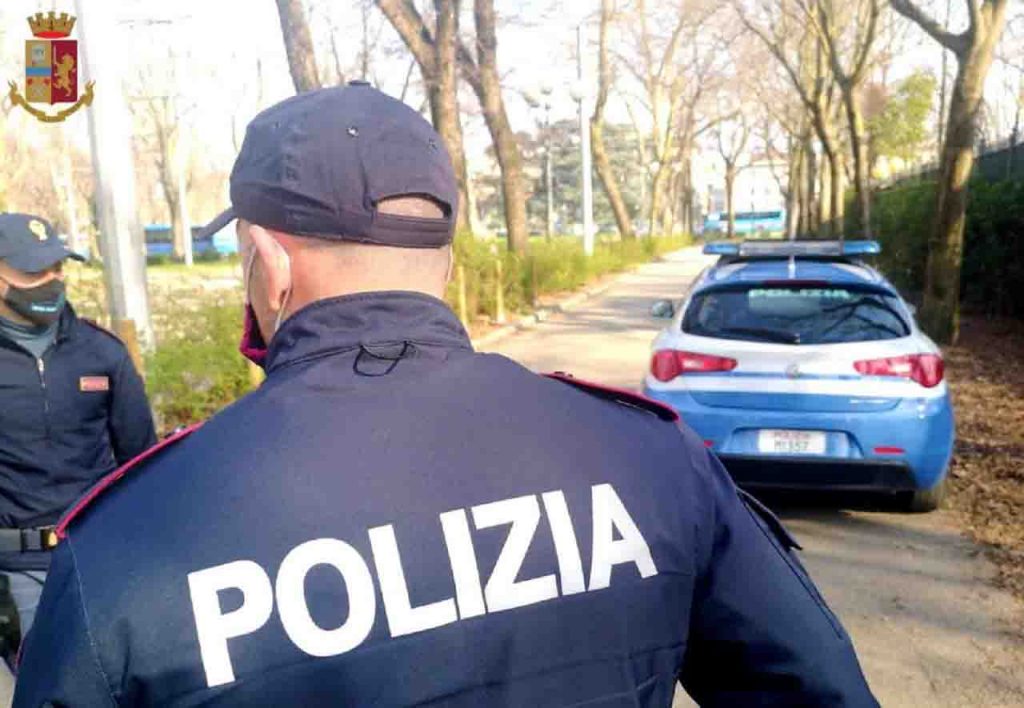 Aggressioni choc a Firenze: accoltella persone in strada perché risentito dal ritiro Usa in Iraq
