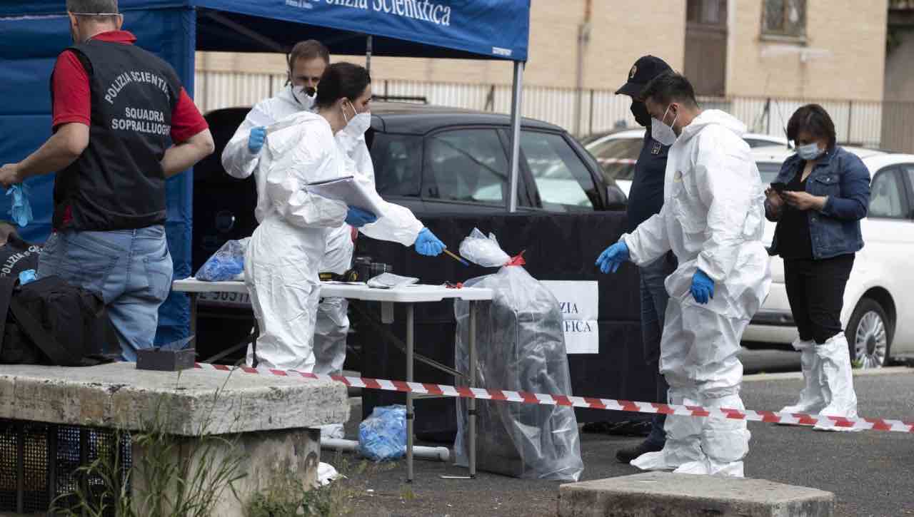 overdose alma compagna cadavere valigia