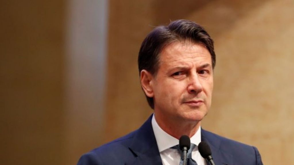 M5S, è iniziata ufficialmente l’era Conte: plebiscito on line, ma ora i fatti
