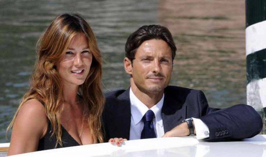 Pier Silvio Berlusconi spesa pazza: il super regalo per il suo amore, cifra a sei zeri