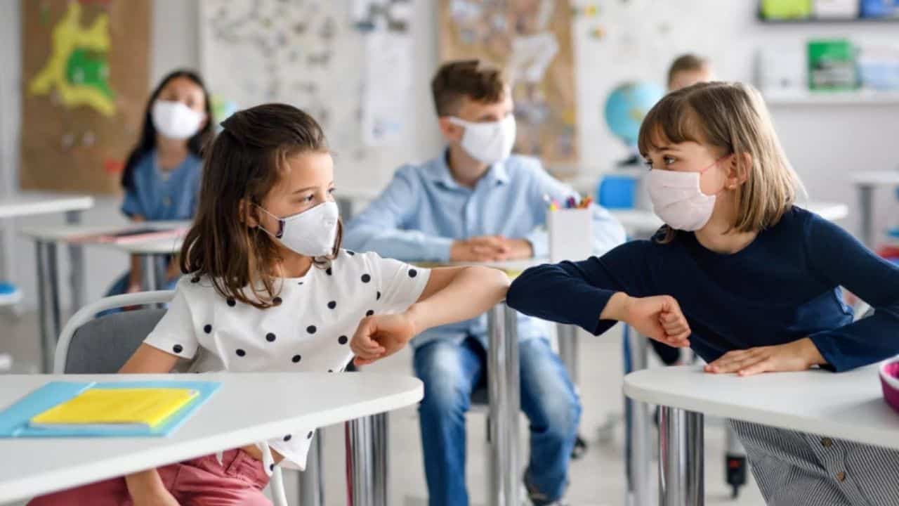 Vaccini, distanziamento e mascherine: cosa prevede il Piano scuola 2021 - www.meteoweek.com