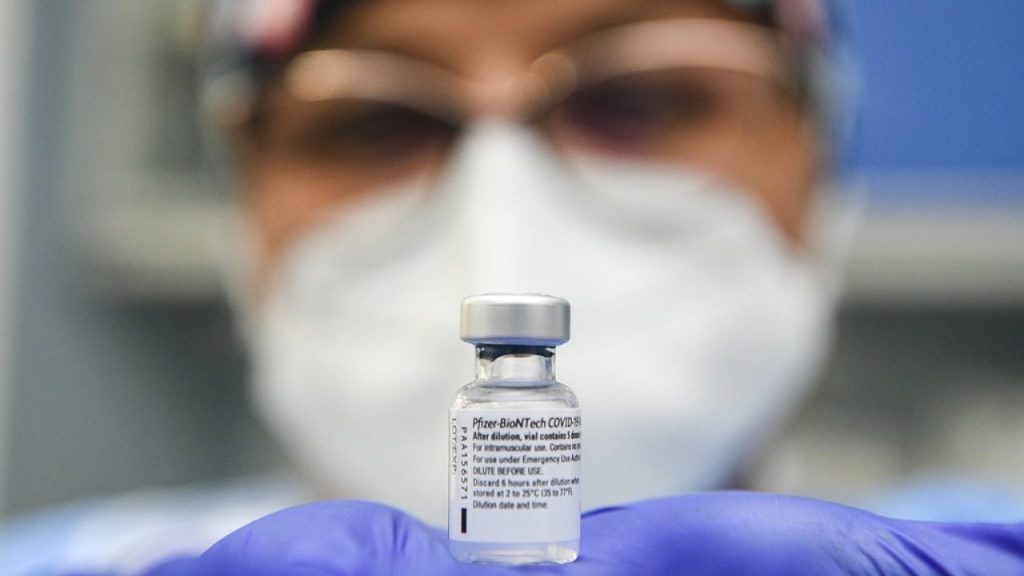 Problemi Cardiaci Tra Gli Effetti Collaterali Di Pfizer E Moderna La 